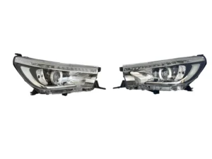 Toyota Far Hılux Revo 16-21 (elektrikli/ledli/ Modifiye Tip/ledsiz Farı Ledliye Çeviren) (takım) - UNİ-MDFY-012